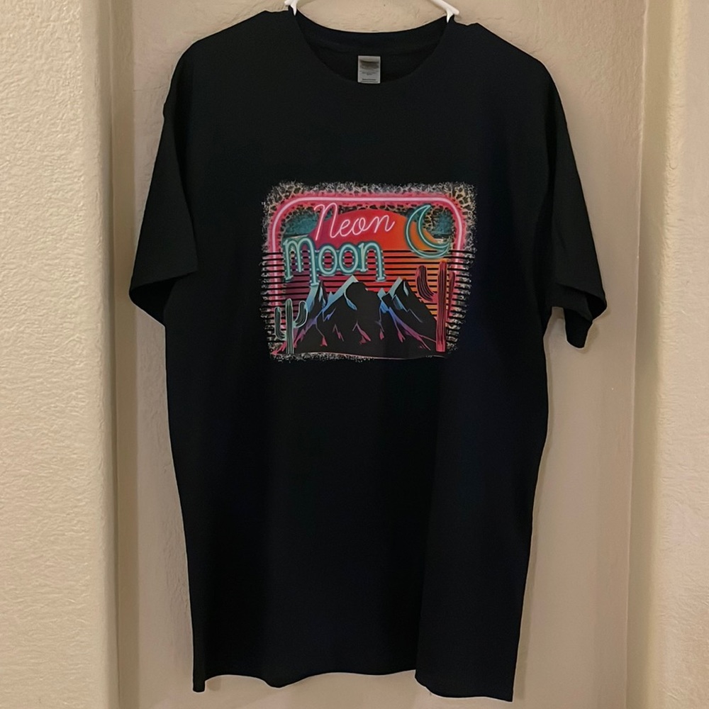 Neon Moon Top!